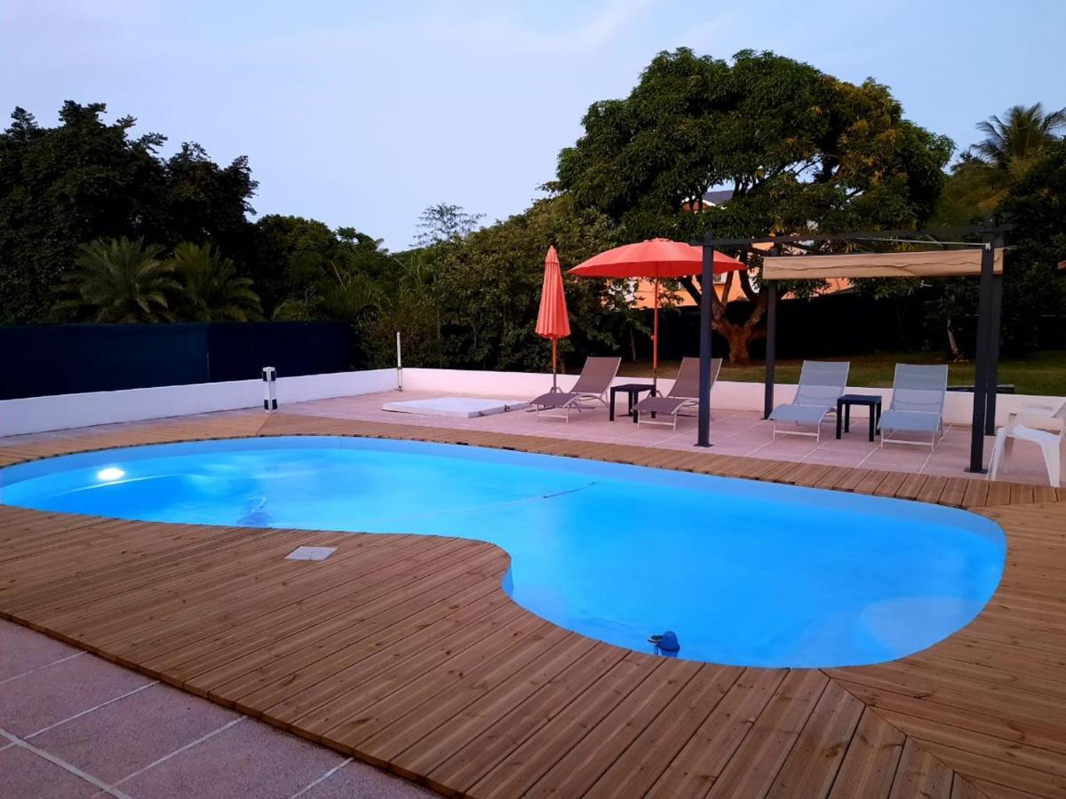 Tropical Dream - Gite Touristique - 4Adultes Et 3Enfants Baie-Mahault Kültér fotó